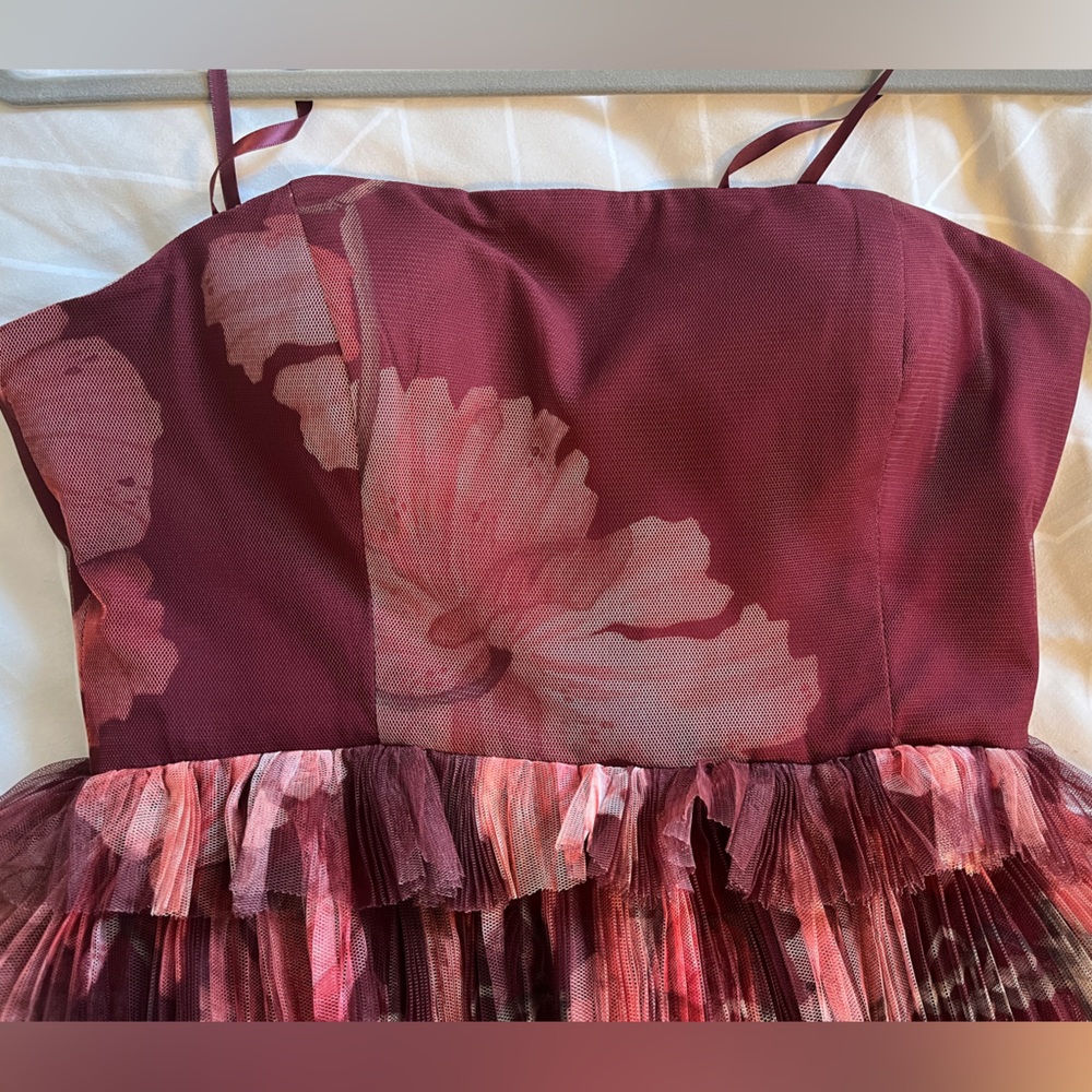 Hutch Floral Tiered Maxi Dress - Picture 8 of 8